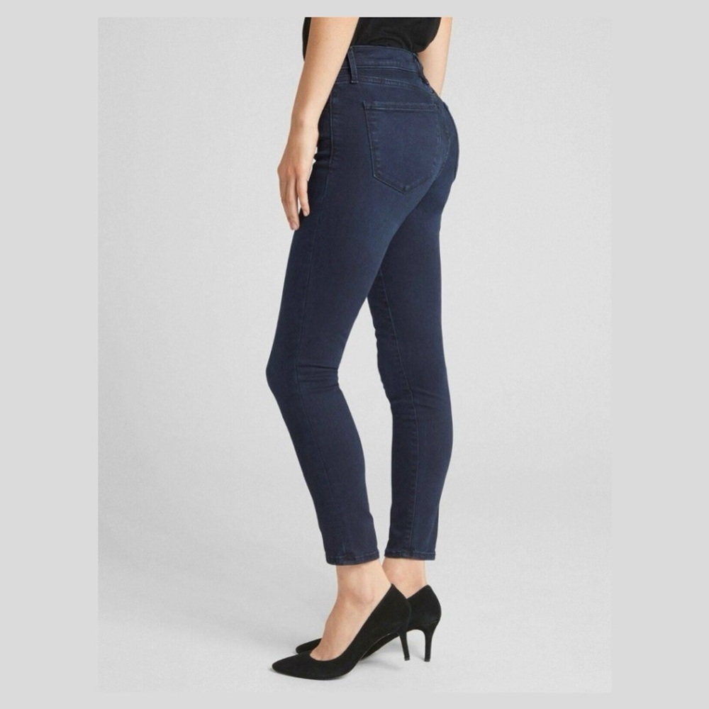GAP DENIM TRUE SKINNY SCULPT JEANS SIZE 29/8